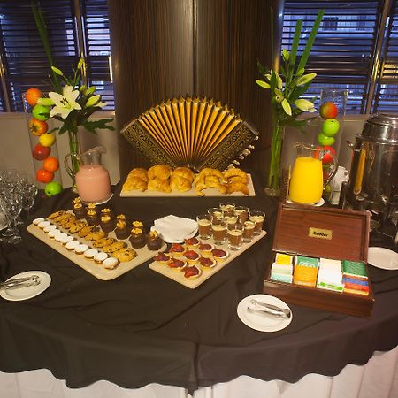 فندق Regal Pacific Puerto Madero بوينس آيرس المظهر الخارجي الصورة A tea table